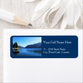 湖、空、山の個人的な風景の写真 ラベル (インサイチュ)