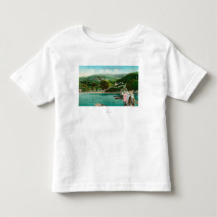 湖DockInverness、カリフォルニアの家族の眺め トドラーTシャツ