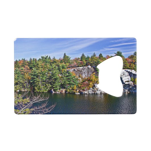 湖Minnewaskaのまわりの紅葉 クレジットカード栓抜き (正面(横))
