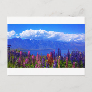 湖Wakatipu上のQueenstownニュージーランドのlupine ポストカード