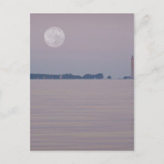 湾に置かれる ポストカード