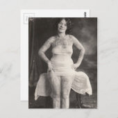 湾曲した入れ墨の女性 ポストカード (正面/裏面)