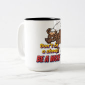 「湿ったファッションがワイルドハートに!」 ツートーンマグカップ (正面左)