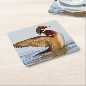 湿地で羽ばたく木の鴨の雄の羽 スクエアペーパーコースター (アングル)