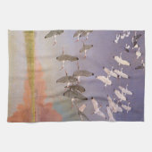 湿地に飛んでいるイビスの群れヴィンテージ キッチンタオル (横)