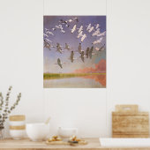 湿地に飛んでいるイビスの群れヴィンテージ ポスター (キッチン)