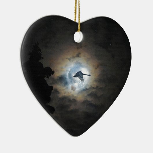 満冬の飛んでいる月の下で白鳥 セラミックオーナメント (右)