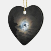 満冬の飛んでいる月の下で白鳥 セラミックオーナメント (左)