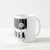 満月と猫たち、ルイ・ワイン コーヒーマグカップ (正面右)