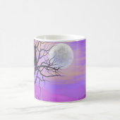 満月と紫の夜空を持つ黒猫 コーヒーマグカップ (中央)