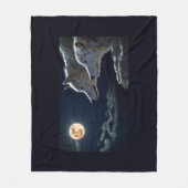 満月のオオカミ フリースブランケット (正面)