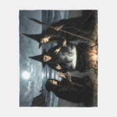 満月のビーチで三人の魔女が作る魔薬の鍋 フリースブランケット (正面)