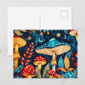 満月の下でハラタケ科のキノコを飛ばす ポストカード (正面/裏面)