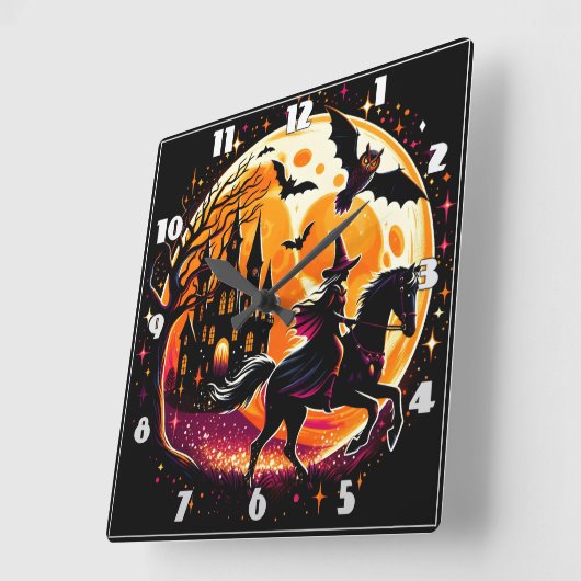 満月の下で劇的なハロウィーンの馬に乗ること スクエア壁時計 (傾斜)
