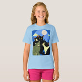 満月の下で狩りをする猫たち Tシャツ (正面フル)