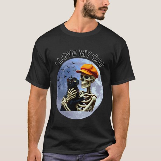 満月の下で猫を持つハロウィンのスケルトン Tシャツ (正面)