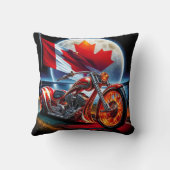 満月の下に旗を持つカナダのオートバイ クッション (裏面)