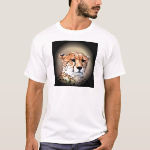 満月の下のチーターの肖像 : 自然の優雅さ Tシャツ
