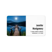 満月の下の夜の桟橋 ラベル (正面)