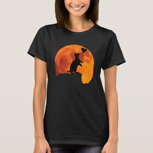 満月の猫のシルエットとハート。美しく Tシャツ (正面)