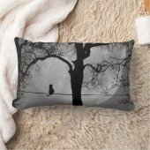 満月の針金の上の猫 ランバークッション (ブランケット)