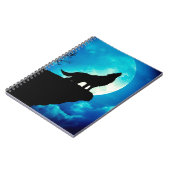 満月まで遠吠えする狼のシルエット ノートブック (左側)