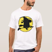 満月を背景に箒に乗る魔女のシルエット Tシャツ (正面)