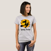 満月を飛ぶ魔女と黒猫 Tシャツ (正面フル)