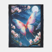 満月中国のの蛾飛んでいるがさくらんぼに咲く フリースブランケット (正面)