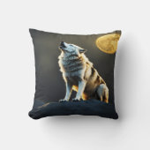 満月威厳のあるの下で狼が吠える クッション (正面)