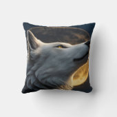 満月威厳のある光の下のオオカミ クッション (裏面)