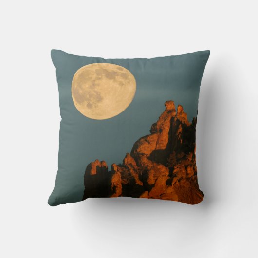 満月 | Basalt Cliffs Smith Rock州パーク クッション (裏面)