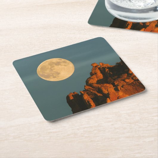 満月 | Basalt Cliffs Smith Rock州パーク スクエアペーパーコースター (アングル)