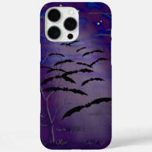 満黄色の月とこうもりで美しい時間