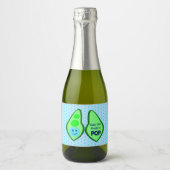 準備ができてポップ・アートの男の赤ちゃんブルーピーベイビーシャワー スパークリングワインラベル (正面)