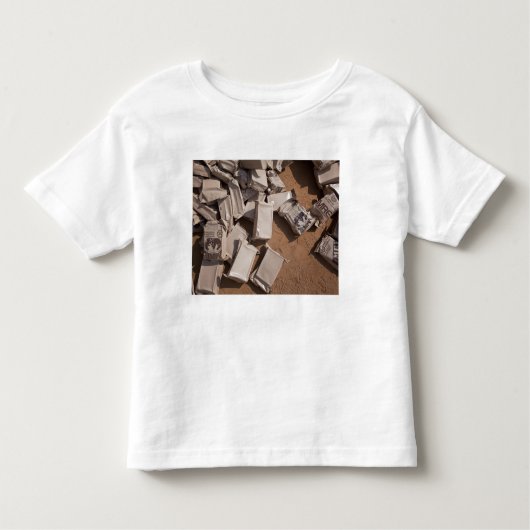 準備ができて盛り上がる食べ食事 トドラーTシャツ (正面)