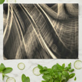 溝のある松の木のように曲がった曲がりが多い キッチンタオル (折り畳み)