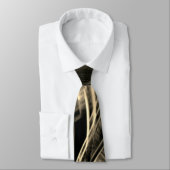 溝のある松の木のように曲がった曲がりが多い ネクタイ (タイ)