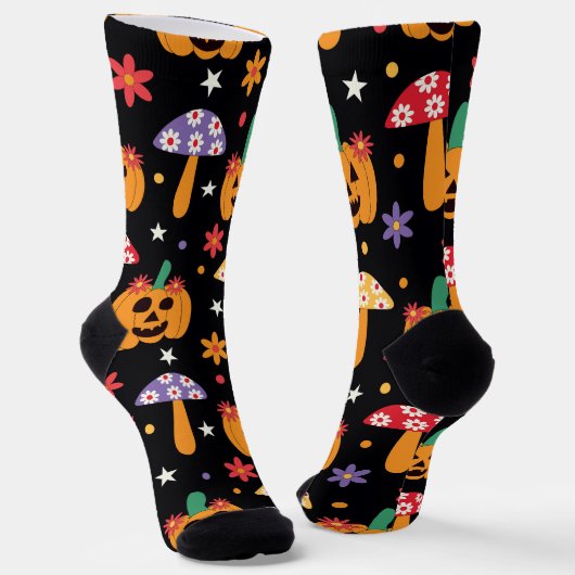 溝深いハロウィーンカボチャの花とキノコ ソックス (傾斜あり)