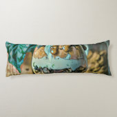 溶かしたチョコレートのアイスクリームショップスクープ ボディピロー (裏面)