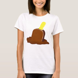 溶けるチョコレートアイスキャンデーの棒の穀物の上のTシャツ Tシャツ