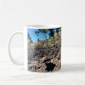 溶岩キャストフォレスト、または コーヒーマグカップ (左)