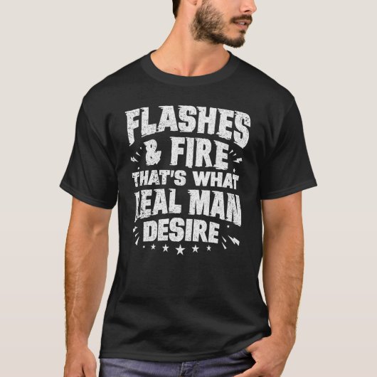 溶接溶接フラッシュと火実在付け人 Tシャツ (正面)