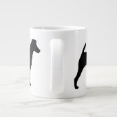 滑らかなキツネテリアドッグブリードシルエット ジャンボコーヒーマグカップ (裏面)