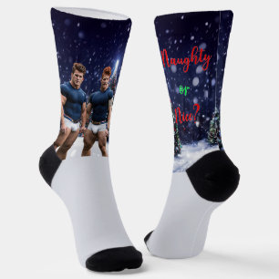滑りやすいジョー飾の雪に覆われたクリスマスツリー ソックス