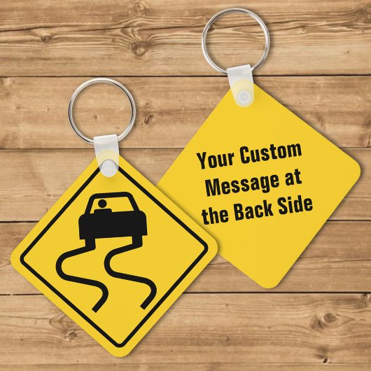 滑りやすい道路が濡れている キーホルダー