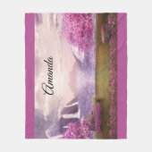 滝とさくらんぼツリーズバイアレイク フリースブランケット (正面)