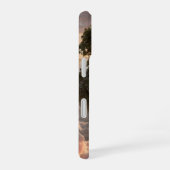 滝のある超現実的な浮島 iPhone 16ケース (右側面)