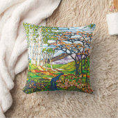 滝のアイリス樺の木のTiffanyのステンドグラス窓 クッション (ブランケット)