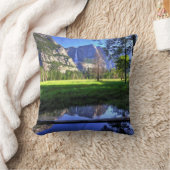 滝の反射 クッション (ブランケット)